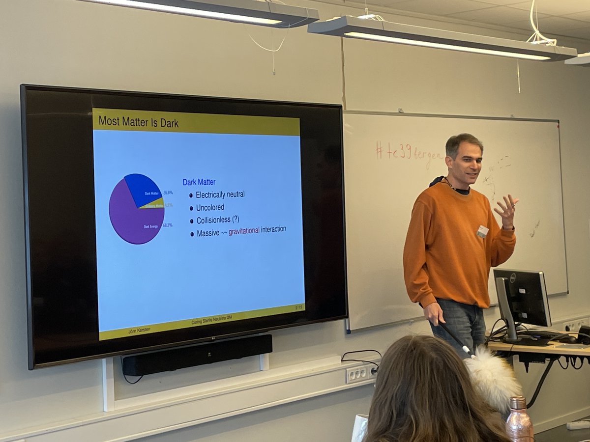 rothkopfAK's tweet photo. Sterile Neutrinos (https://t.co/Cgu93vPe2M) take center stage in Joern Kersten's talk at #Fysikermøte2023 at @vilvitebergen @UiB. Modeling dark matter, a hypothetical particle used to explain galaxy rotation and cosmic microwave background measurements. @forskningsradet #NPACT https://t.co/9PFzUhPvTO