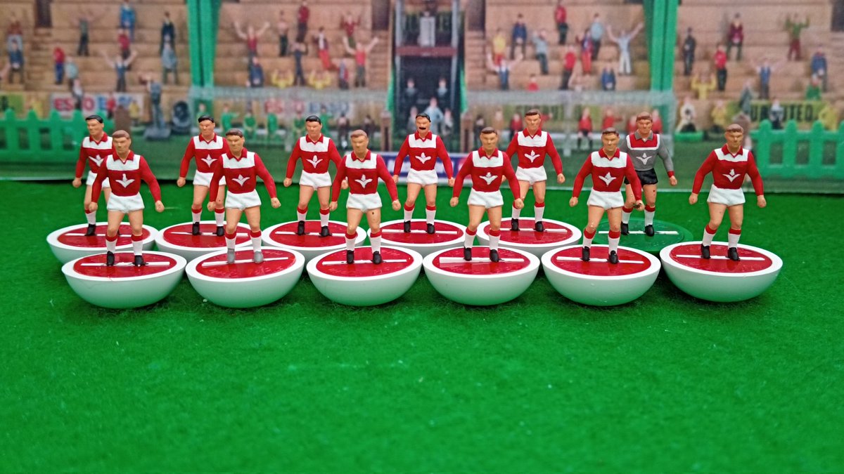 Bibliomax's tweet photo. #subbuteo #Triestina https://t.co/Je08Hx2QRT