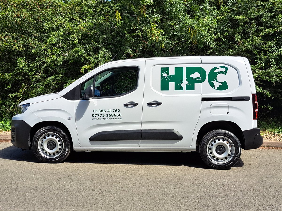 Hinton Pest Control tweet media