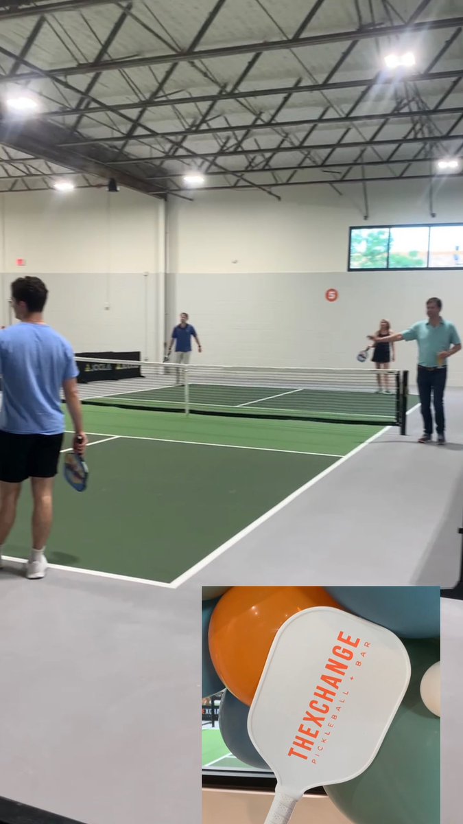 Messina's Catering tweet media