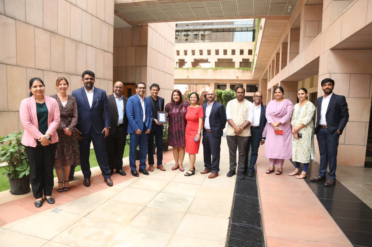 Indian School of Business (ISB) tweet media