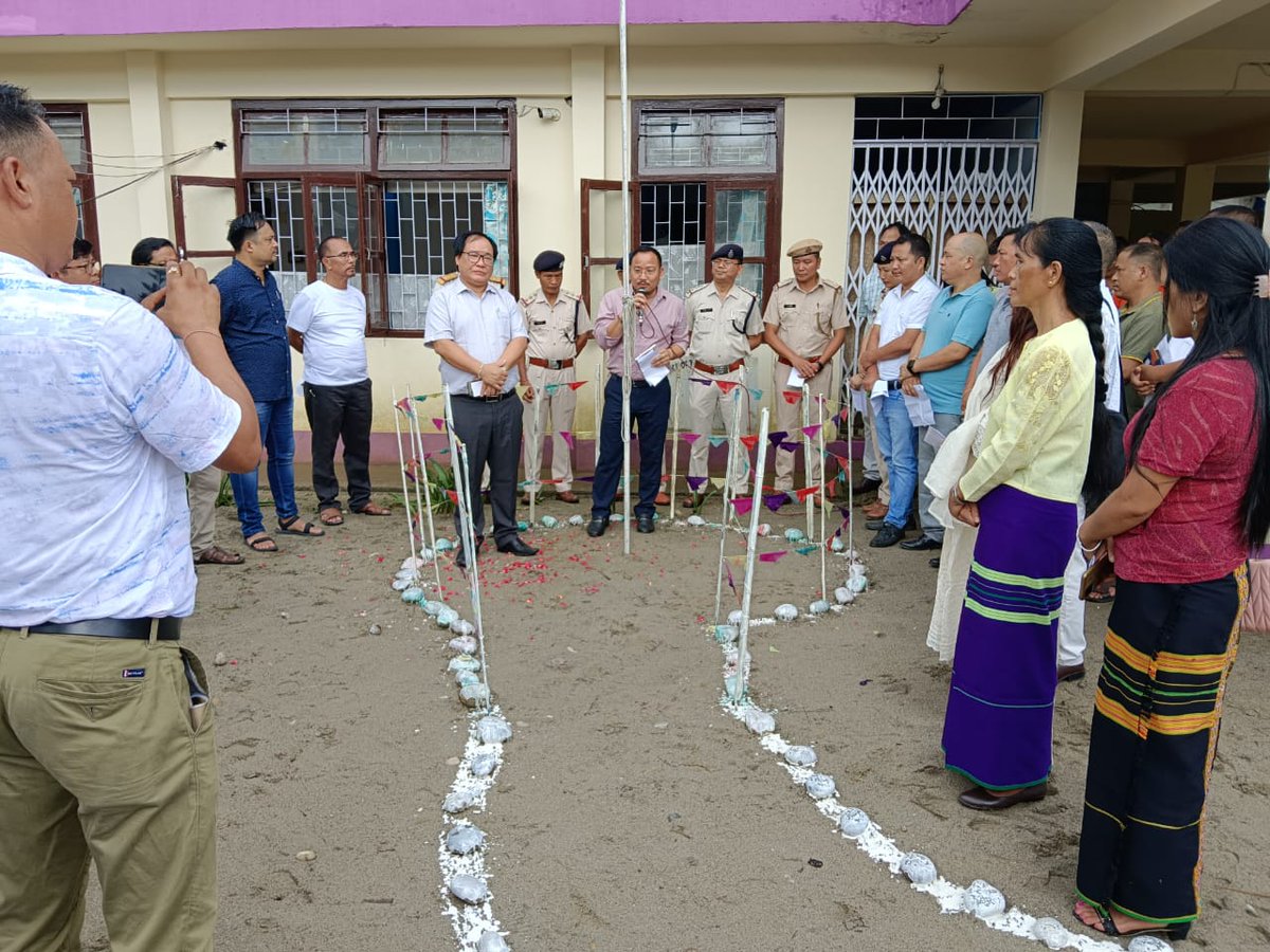 SpAalo's tweet photo. "Meri Mati, Mera Desh" envisions a unified celebration of India's soil and valour, commemorating the nation's journey of freedom. The campaign is dedicated to the sacrifice of the country's brave Heroes.
@MMMD_2023  @INDIA__75 @ArunachalCMO  @DgpPradesh  @KentoJini @dcwestsiang https://t.co/aipnWEMcmH