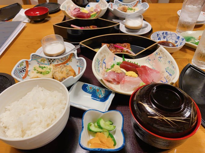 高ッッッッッッッけぇうなぎ食べてきた