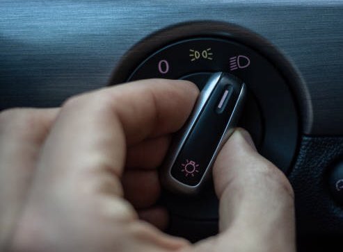 Headlights “manually on” in the fog, Sioux County!

Be safe; remind other motorists in your household. With the setting of automatic headlights, it’s an easy thing to forget.