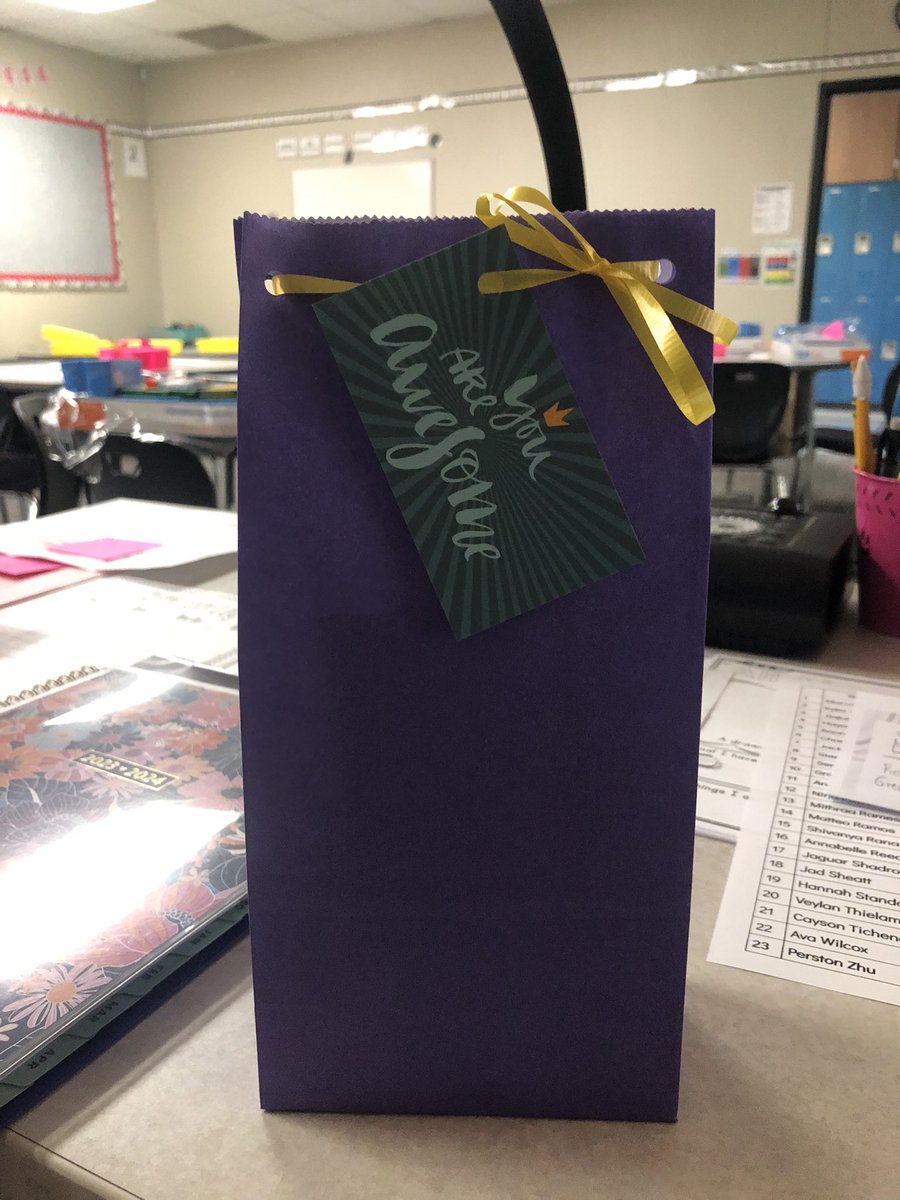 First day of school! Thank you for the reminder that I am awesome! #LevelUpPlanoISD
#pisdlearns
#haunelementary