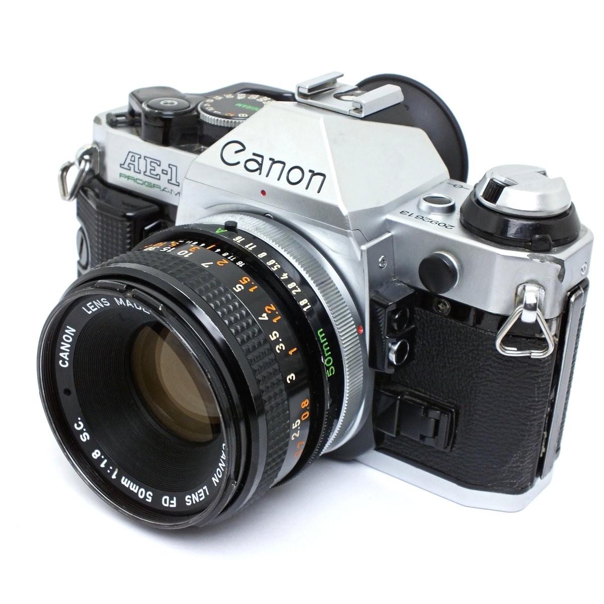 Cameraboerse's tweet photo. Back in our eBay store today: a nice Canon AE-1 Program with FD 50mm f/1.8 S.C. lens! https://t.co/0zy9XfZpnW #camera #photography #analogphotography #filmnotmegapixels #vintage #vintagecamera #slr #35mm #canon #canonae1 #canonae1program #cameraboerse #muelheim #ruhrgebiet https://t.co/GmJqhxl3iu