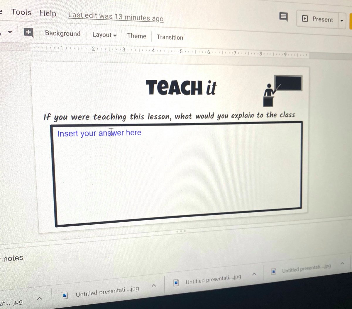 teacher2teacher's tweet photo. After a new lesson, how do you find out what's "stuck" with your Ss? 

(Via T Ms. Sifuentes) #TeacherTips #TeacherHack https://t.co/DsUGnTZIBd