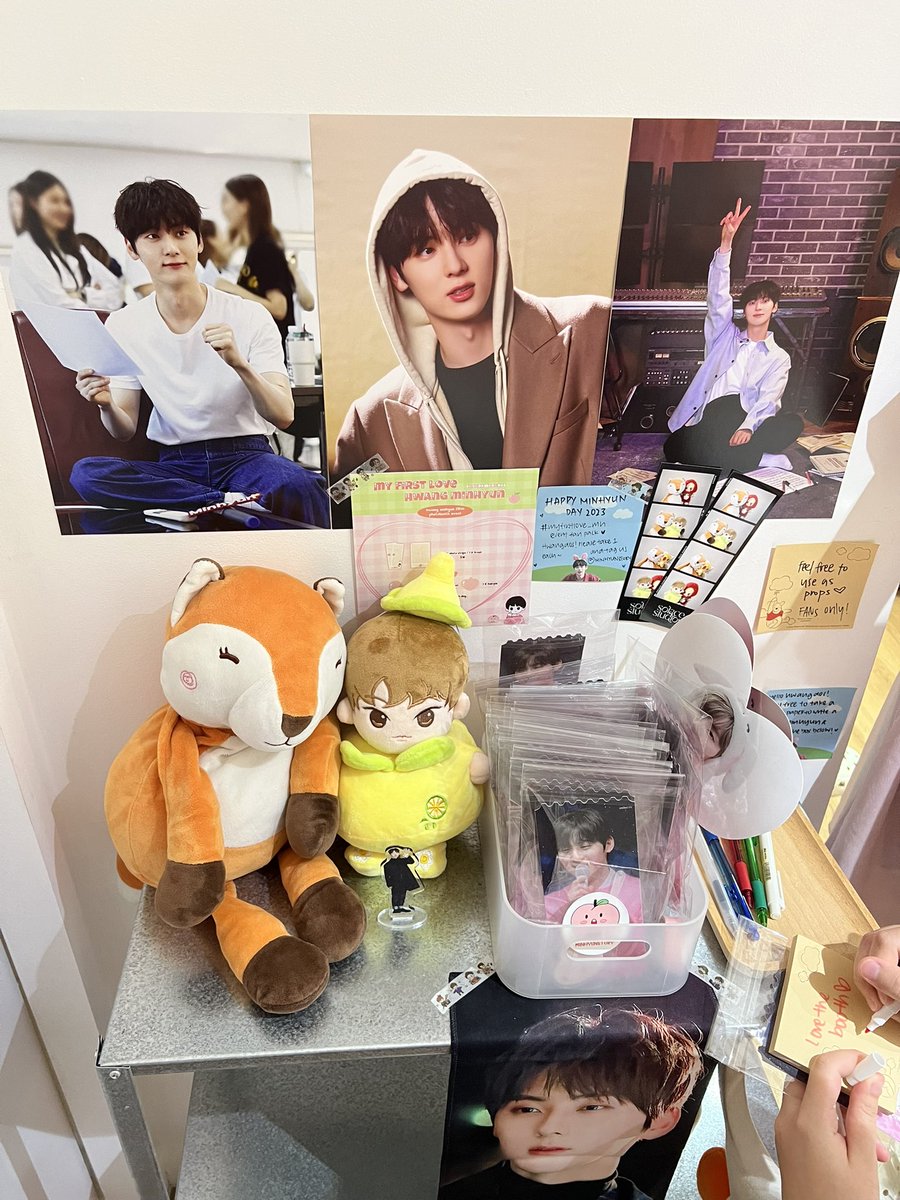 kkimjr's tweet photo. Thank you @MINHYUNSTORY for planning this! #myfirstlove_mh

Haven’t been to events for so long I am really glad this happened 🥹🧡

Happy birthday Minhyun 🥳 https://t.co/h7JUq9SMSx