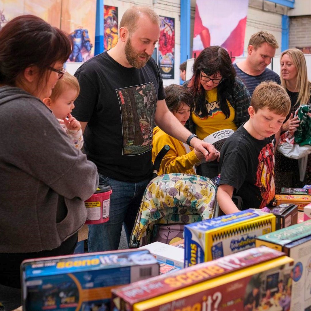 A big shoutout to @TreehouseBGC and @PatriotGamesLtd for putting together an amazing Game Swap event and raising funds for Roundabout! We're thrilled to share that the latest Game Swap successfully raised over £2,200. Your support means the world to us! 🎮🧩♟ #sheffield