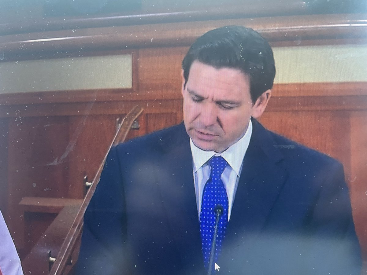 BREAKING: Gov DeSantis just announced he’s suspending Orange-Osceola County State Attorney Monique Worrell 
#WESH