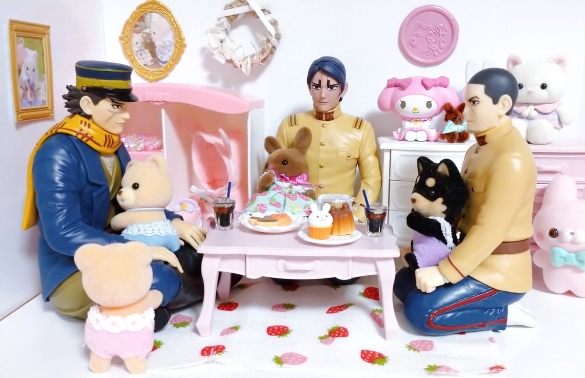 sylvania__23's tweet image. フォロワーさん増えてきたので自己紹介でもするか
金カムの屈強な男たちをシルバニアの世界にぶち込むのが好きです!