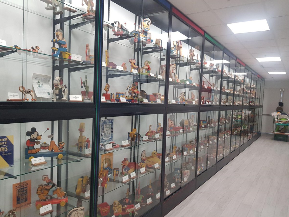 crugandhinagar's tweet photo. Exploring new avenues of #HolisticChildDevelopment: Harshul Brahmbhatt, Asst. Prof. of @cugandhinagar, now in Rochester, New York attending an ongoing #InternationalToyConference. He visited #FisherPrice Research &amp; Toy Development facility, 2nd largest toy company in the world. https://t.co/6FaI3tF7RK
