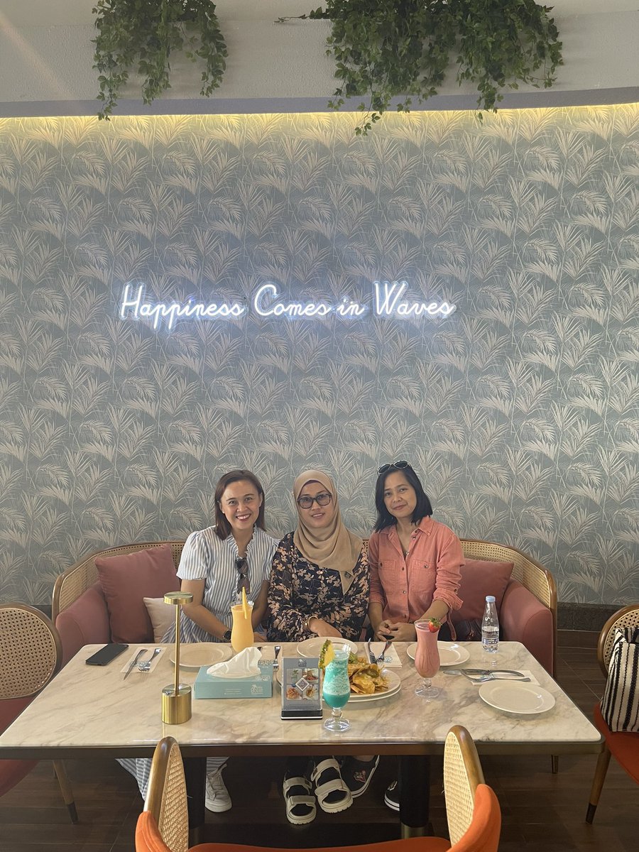 Lassgirl0216's tweet image. #unplugging
#Jeddah_Escapade
#BlueOcean_Miami_beach_Restaurant