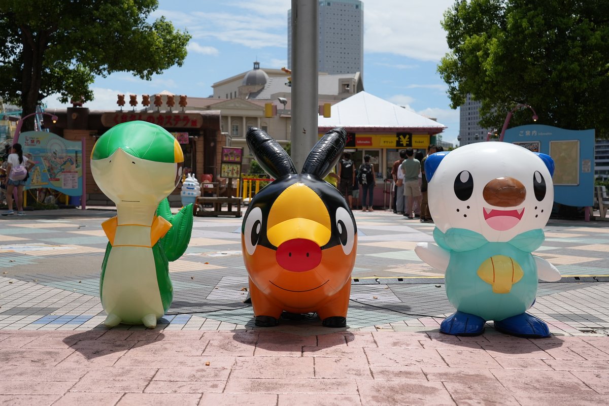 oricon_anime_'s tweet photo. ⚡横浜 #WCS2023 フォトスポット

「ポケモン」各地方の"御三家"オブジェ
あなたはどの世代？推しの3匹と撮影しよう

📸ほか写真全60枚
https://t.co/CkNbJpHhka

#ポケモンWCS2023 #pokegenicyokohama #WCS #ポケジェニック https://t.co/lvdipbZVox