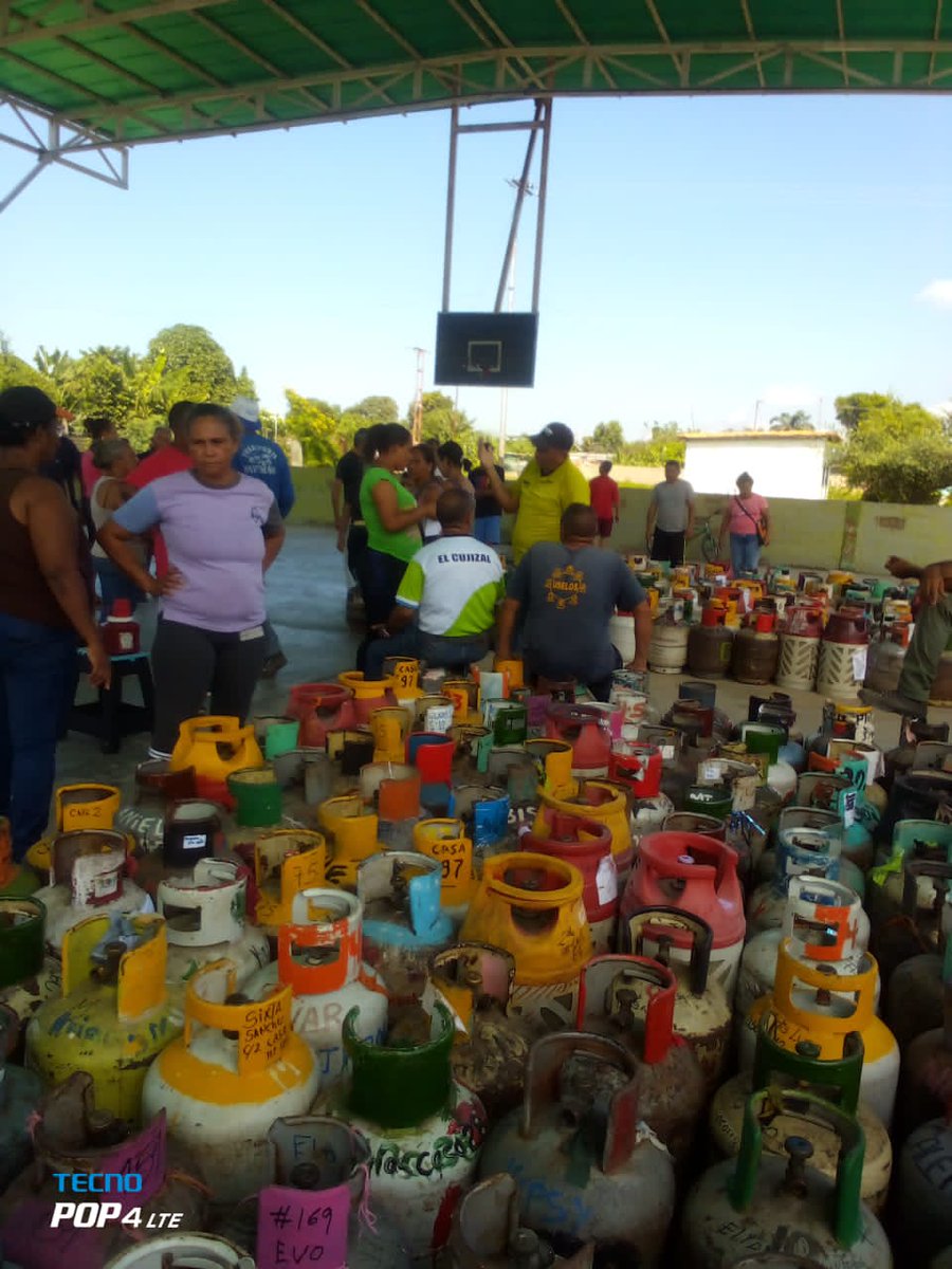 gasdracula tweet media