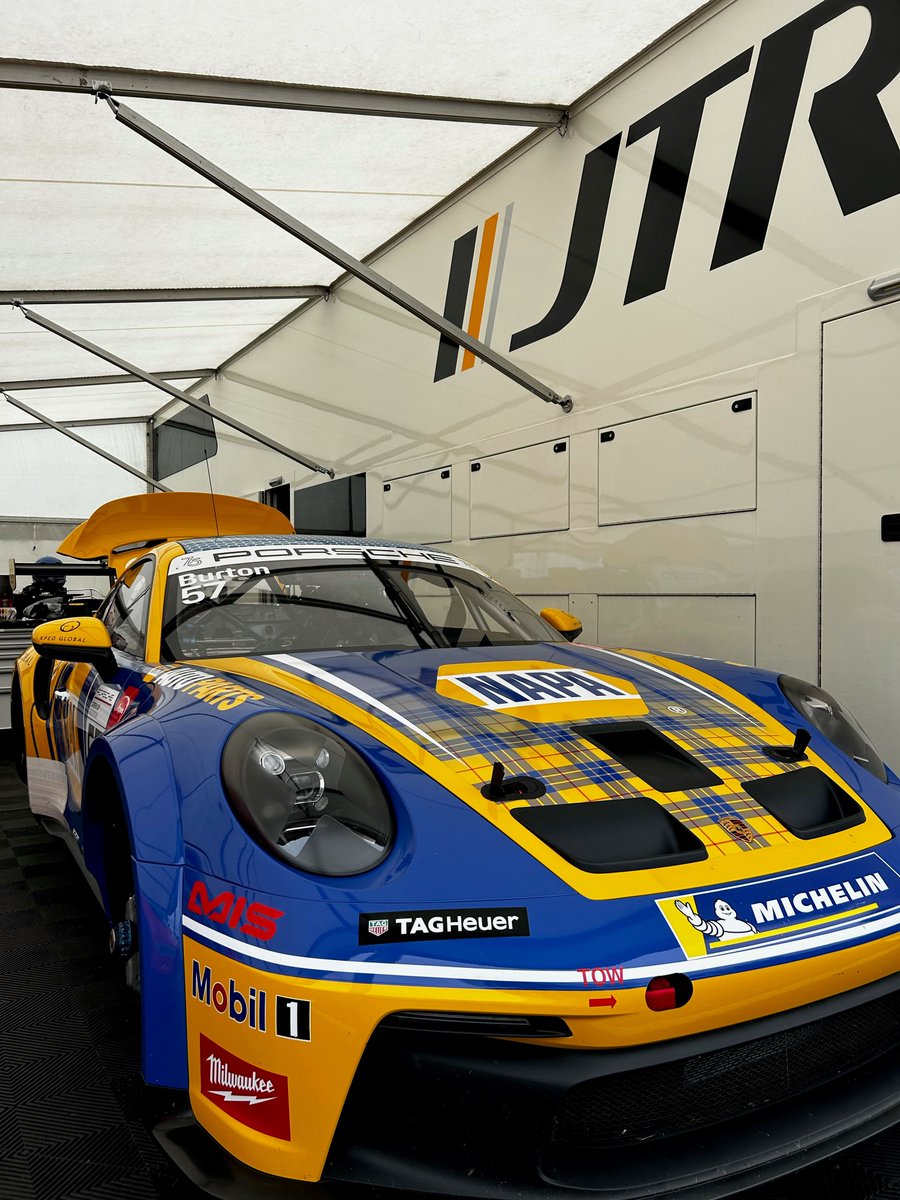 🔵🟡 The NAPA cars have had a bonnie Scottish makeover with special edition tartan livery for the next rounds of the <a href="/BTCC/">BTCC</a>, Porsche Carerra Cup GB &amp; <a href="/MINIChallengeUK/">The MINI CHALLENGE UK</a> at Knockhill, where we'll be supporting 🎗️ <a href="/racingdementia/">Race Against Dementia</a> 

What do you think of the new look? 😏🏴󠁧󠁢󠁳󠁣󠁴󠁿