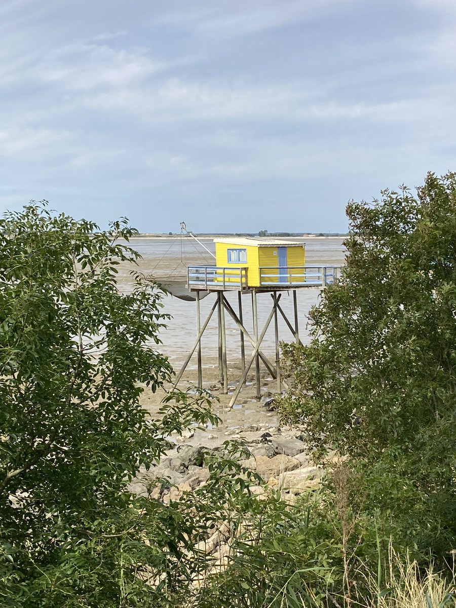phi2laf's tweet photo. #Fouras #carrelets https://t.co/FYEfhpQLe0