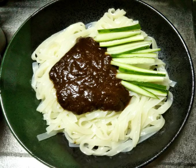 ๆธ็ฐไน
ใใใฎใใใใ้บบใโช( โฯโ ู)ู"
ใใใใญโฆ็พๅณใใใใงใใโฆ(*'เผฅ` *)ใขใใขใ๐