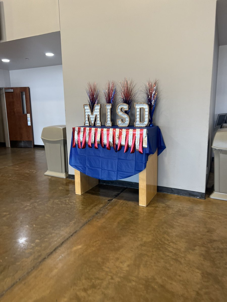 Happy first day of school to all my friends, teachers, support staff, coaches, administrators, students, and community members in Midland ISD. I love the positive buzz in Midland around education. Have an outstanding 2023-24 school year!