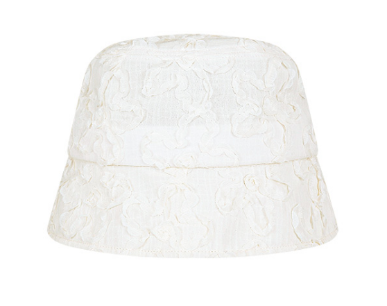aespaclosett's tweet photo. 230808 #윈터 #WINTER
마가린핑거스 LACE BUCKET HAT (IVORY) https://t.co/tWedcS3gKk
꾸레쥬 (Courreges) 라이트 립 콘트라스트 탱크탑 블랙 헤리티지 화이트 https://t.co/OmHWriFrSY https://t.co/HXd3cfIqBT