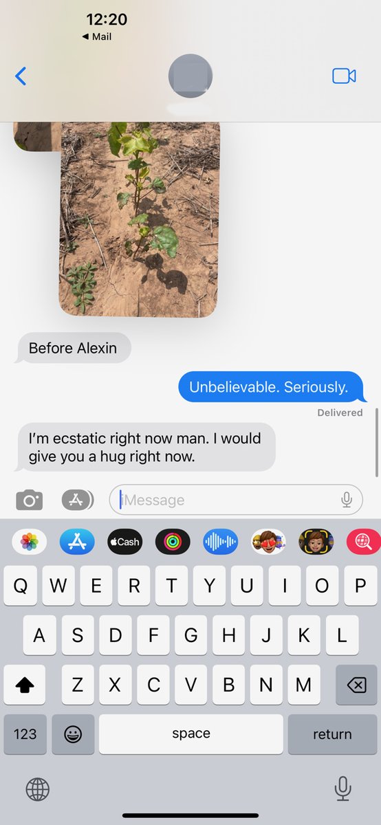 NutriAg's tweet image. 🌾 Grower hugs are the best! When Dicamba drifted in &amp;amp; damaged cotton, we sprang into action with Alexin to beat the stress &amp;amp; protect yield. Being activated by PAC &amp;amp; ACE, resulted in a more resilient crop that quickly recovered. See results just 30 days later! 🌱 #Alexin #Nutriag