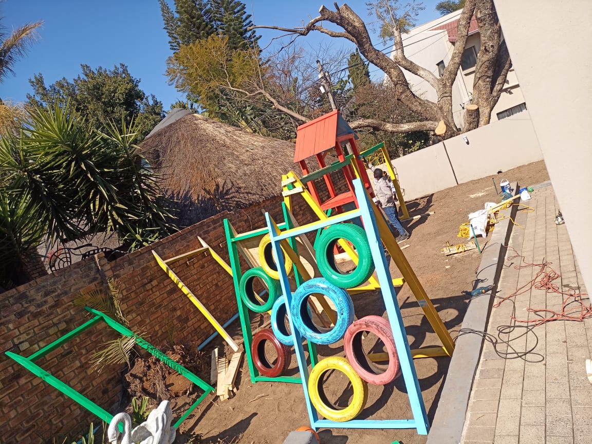 DPCBOK's tweet photo. Job well done guys👌. They used Dura Paints Qd Enamel and Wedgwood Opulent Suoer Acrylic https://t.co/oIQKBcEuSs