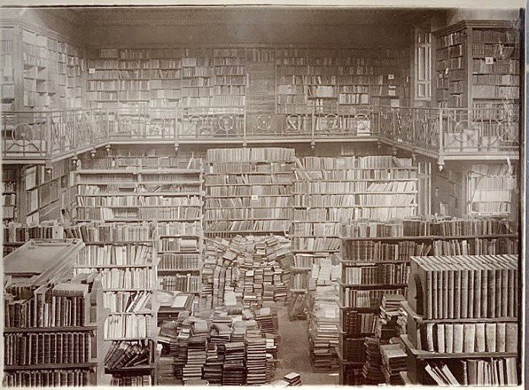 A book lover’s books. Library of the historian Lord Acton, before it arrived <a href="/theUL/">Cambridge University Library</a> in 1903. ULIB 12/1/3 #BookLoversDay 📚💕