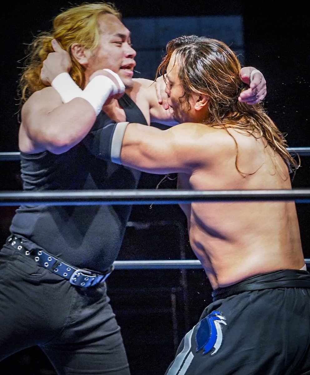 whatever_spicy2's tweet photo. #cherrypw ［8.9 新木場］終了。
メインはかつて #unionpro に集いし6人による“ユニオン同窓会”。変わらぬ“先輩”たちに果敢に挑む19周年、苛烈に戦い、壮絶に散る。「生きていてよかった」と語るチェリー、ファンタジーの終演を告げる「♪ユニオンロッカー」。仲間たちと紡ぐ、終わらぬ青春の調べ。 https://t.co/wOMqbwHnnd