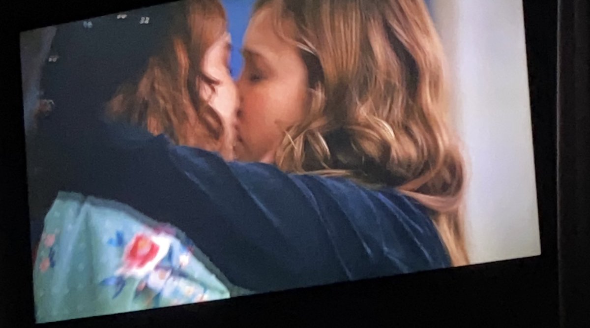 helloanonima's tweet photo. VEIO AI E FOI LINDO!!!!
MADDOX E ASHLYN 💖

#HSMTMTS https://t.co/spOZrDLrDb
