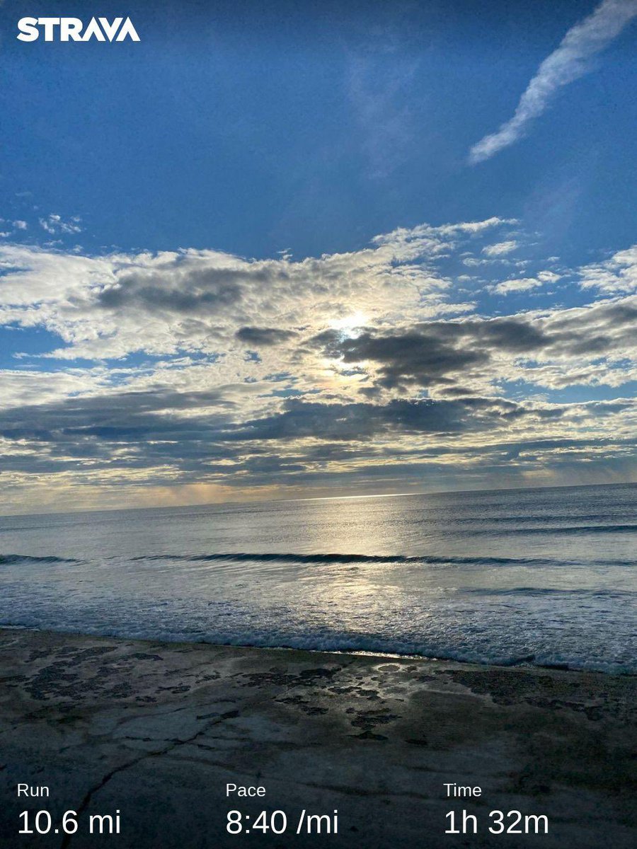 jamie05051973's tweet photo. Kicking out 10 silly miles !
ππ½ββοΈβ€οΈπ₯βοΈπΆ
#FitnessGoals #shutupandrun #runner
#miles #runforfun #running #runningisfun #runningmotivation #Headspace #run #music #musicislife #runhappy #WinningWednesday #KEXPRUNCAST #vacationrun
.
https://t.co/tSPGmyCJgf https://t.co/L40zQDGGuX