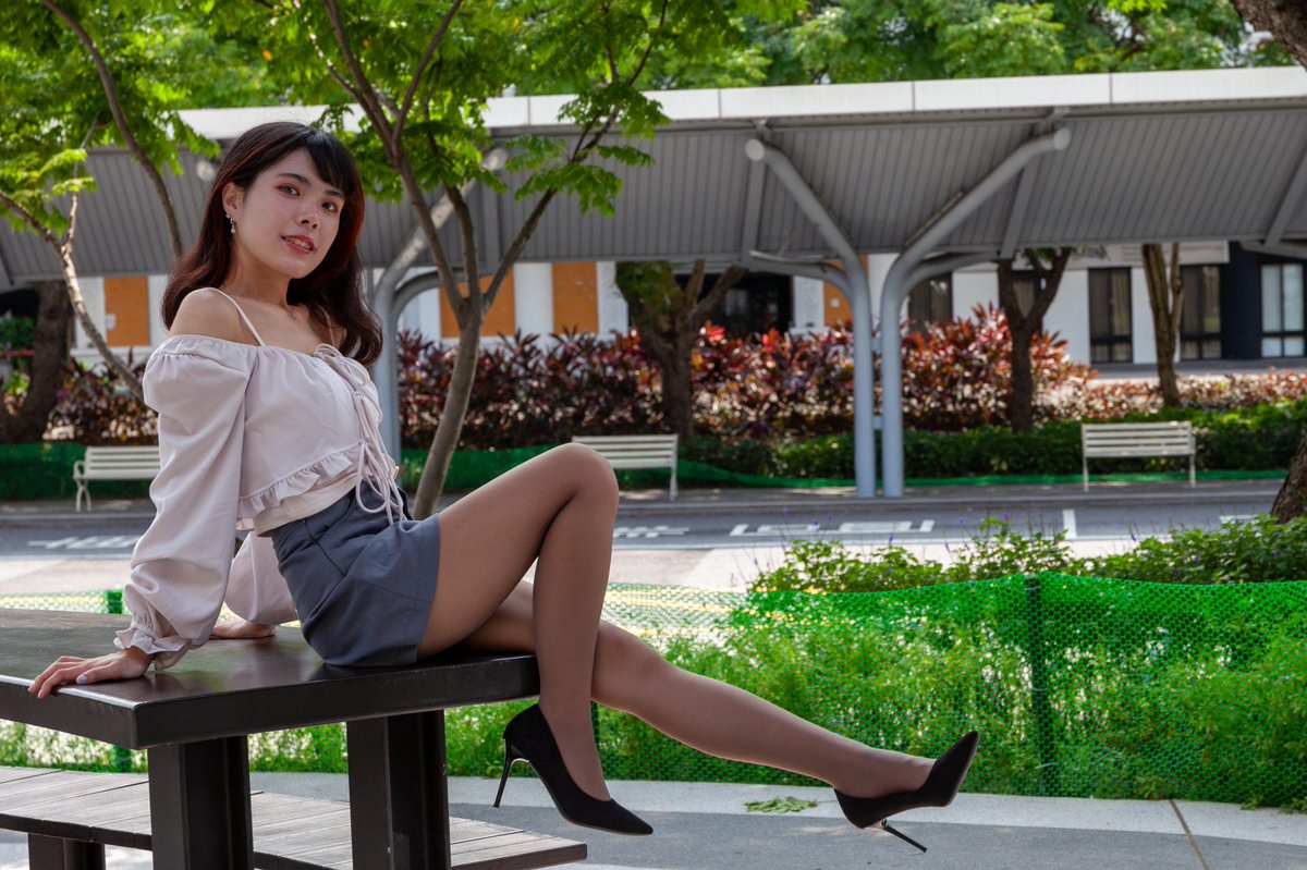 harrylove2003's tweet photo. 張張 花博公園外拍-1
#外拍 #絲襪 #正妹 #stockings #photographer  #美腿  #丝袜诱惑 #誘惑 https://t.co/JTS57S5UG1