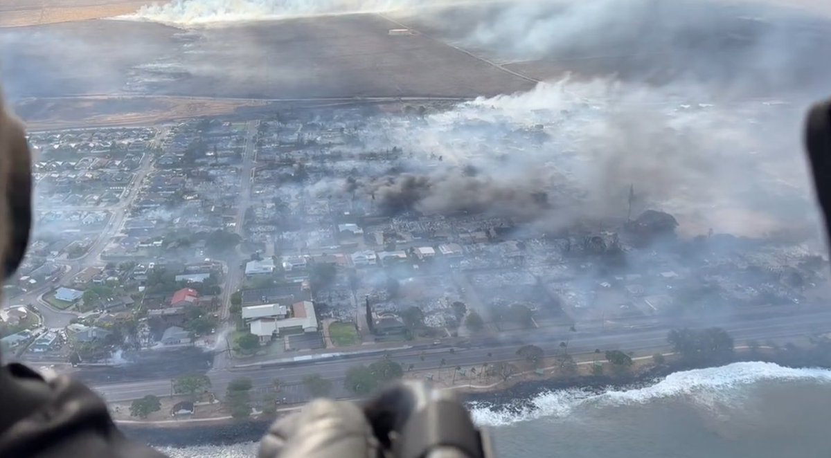 We now have what I believe is the first video of the aftermath of the large wildfire that struck Lahaina, Hawaii. The town has been absolutely devastated with large parts of town burned completely to the ground. The video is from Richard Olsten on Facebook (link below). #hiwx