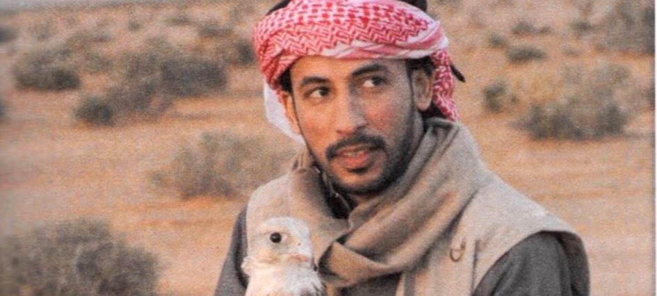 -
-
- ابن فطيس :
ليييه المسا عوق الشقاوي وطبّه
وليه الهبوب تصحي القلب لا بات.