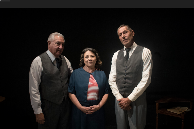 soyMaxiCurcio83's tweet photo. Para @RevistaKranear 

ENTREVISTA A LOS PROTAGONISTAS DE "Los Otros Duarte"

“Eva se constituye como la mayor imagen del subsuelo de la Patria sublevada”

Gracias!!! @Kasspress 

https://t.co/gMev5gtFF9 https://t.co/1pPEWPdxLq