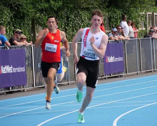 Faroese sport is having an incredible week - not only has Jónas won GOLD at the European Champs but our U19 #handball team is in the quarterfinal of the @ihf_info World Championship and our #football clubs (<a href="/KI_Klaksvik/">KÍ</a> &amp; <a href="/B36/">B36 F.C. Torshavn</a>) are killing it in the European competitions! 🙌🇫🇴💪