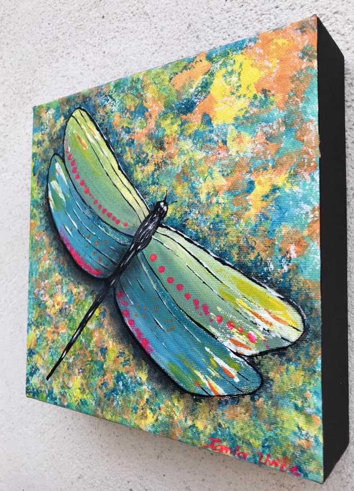 TaniaUribeMX's tweet photo. ¡Hola, hola! 📷📷Te traigo ésta nueva pieza. Título: “Libélula” Medidas: 20x20 cm Técnica: Acrílico Disponible para entrega inmediata. Si te interesa esta pintura, envíame un mensaje.  #Acrylic | #Art | #Libélula | #Figurativo | #Cuadro | #Pintura | #ArteMexicano | #Arte https://t.co/RbqTxEKOFH