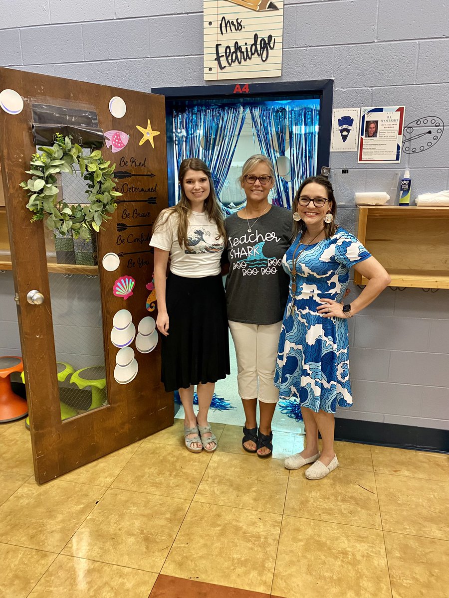 Today third grade students at <a href="/theILEsteam/">ilesteam</a> started their module on the sea with an ocean themed book tasting!