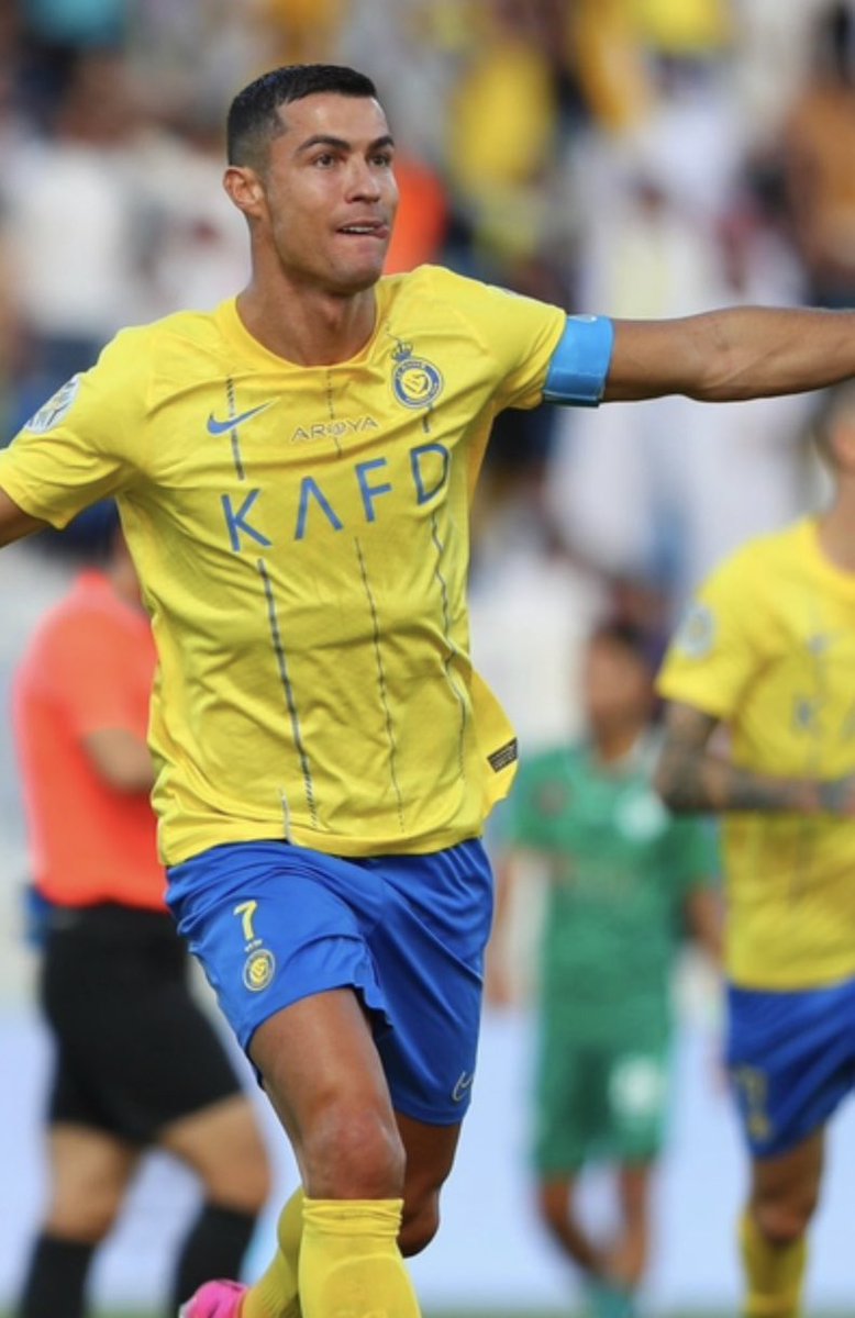 mlxk3's tweet photo. بكل مكان وانا معك #يانصرنا_الغالي 
 مبروووك ياعشششششق 💛💙
عقبال الكاس باذن الله
ودامت افراحكم ياعالميين  😍👏🏻👏🏻
🔥🔥🔥💃💃
#النصر_الشرطة https://t.co/zOFU7DwOnk