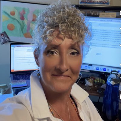 LydiaSChristian's tweet photo. #NewProfilePic https://t.co/r2oqxDOkaH