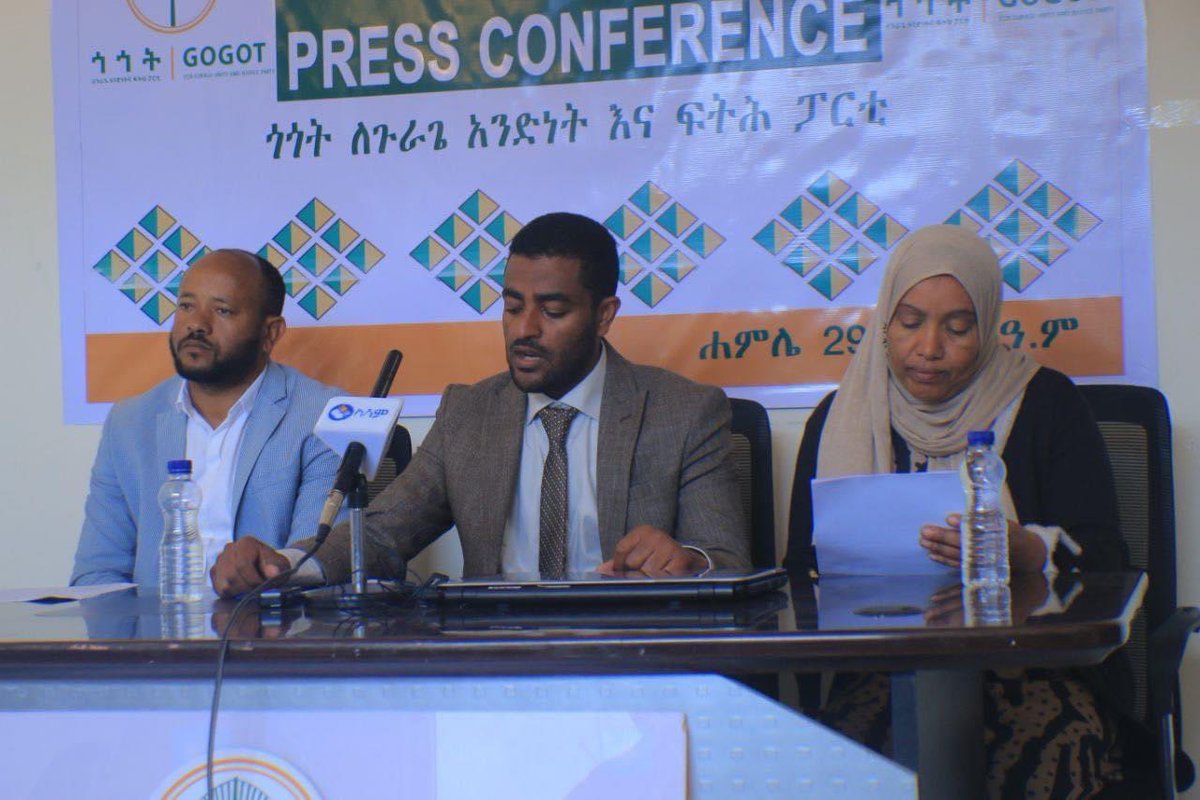 DarssamoPress's tweet photo. 🚨🛖Qawa Press/ቃዎ ፕሬስ🛖🚨

Last week, during a press conference, #GOGOT/#ጎጎት party made a significant announcement about pursuing legal action on organizations and individuals who unlawfully reject the formation of Gurage Regional State. Regardless of the court's decision, this bold move highlights the remarkable journey of Gurage politics – from lacking representation to now having a political party that advocates for the #Gurage agenda. It's essential for us all to show our support for #GOGOT/ጎጎት party during this crucial period. | @samrawitkibru_ 

#Gurage #Ethiopia