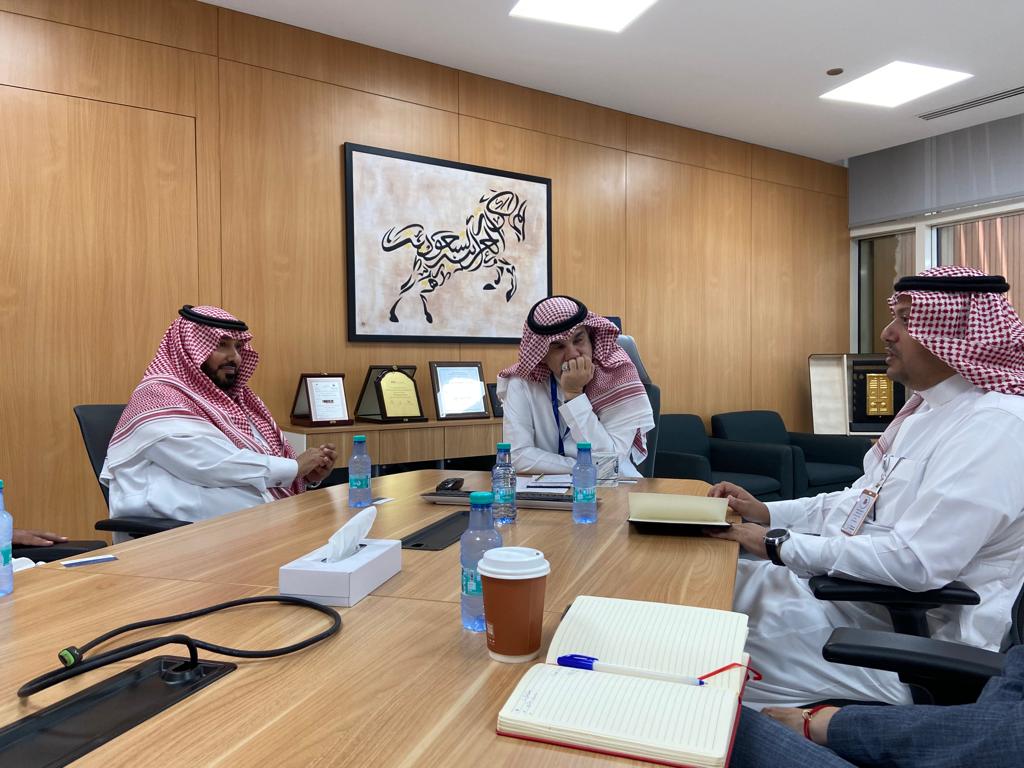 SSHA_EASTERN's tweet photo. زيارة رئيس فرع #الجمعية_السعودية_للإدارة_الصحية بالمنطقة الشرقية @thamer_alderaan وفريق عمل الجمعية اليوم  لمستشفى بروكير بالخبر @procarehospital  بحضور الرئيس التنفيذي للمستشفى وفريق عمله و تم بحث سبل التعاون في مجالات الأنشطة العلمية والتدريب والمبادرات وبرامج التطوع . https://t.co/unfmpYNDgR
