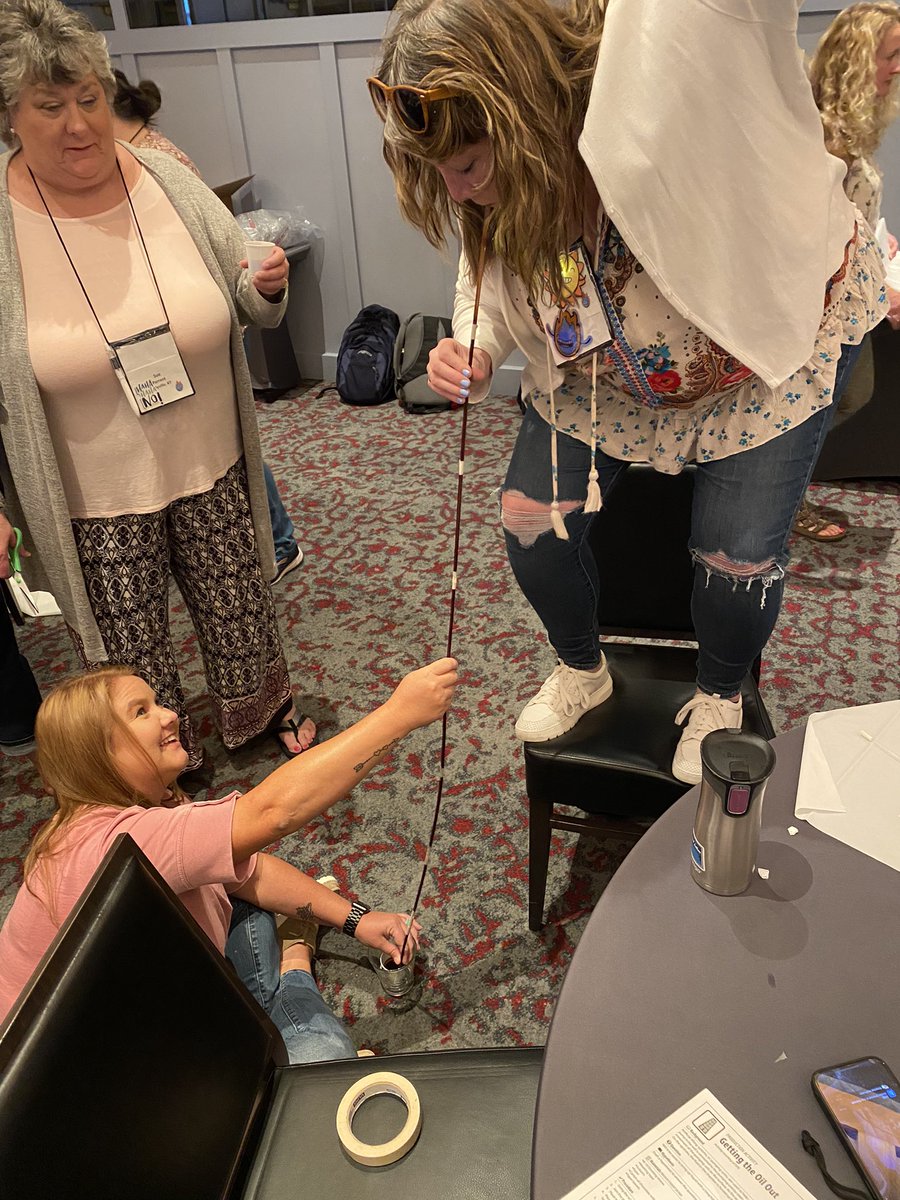 SGHSScience's tweet image. Activity called getting the oil out. It is a natural gas and oil exploration simulation! Oil is a whole lot harder to get out of the ground the natural gas!  @NEED_Project #mkeenergy