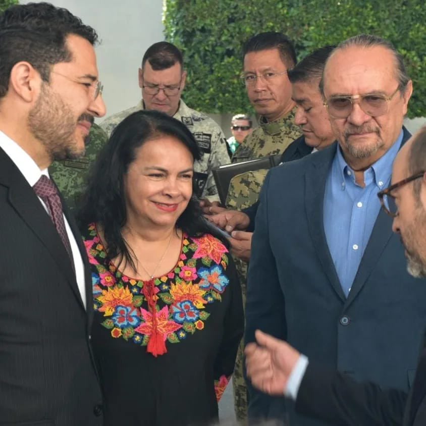 Esta mañana fui invitada por el Jefe de Gobierno Martí Batres al Gabinete de Seguridad en la Alcaldía #Azcapotzalco, donde se dieron muy buenas noticias que más adelante compartiré con todos ustedes. #Azcapotzalco #ViveElCambio