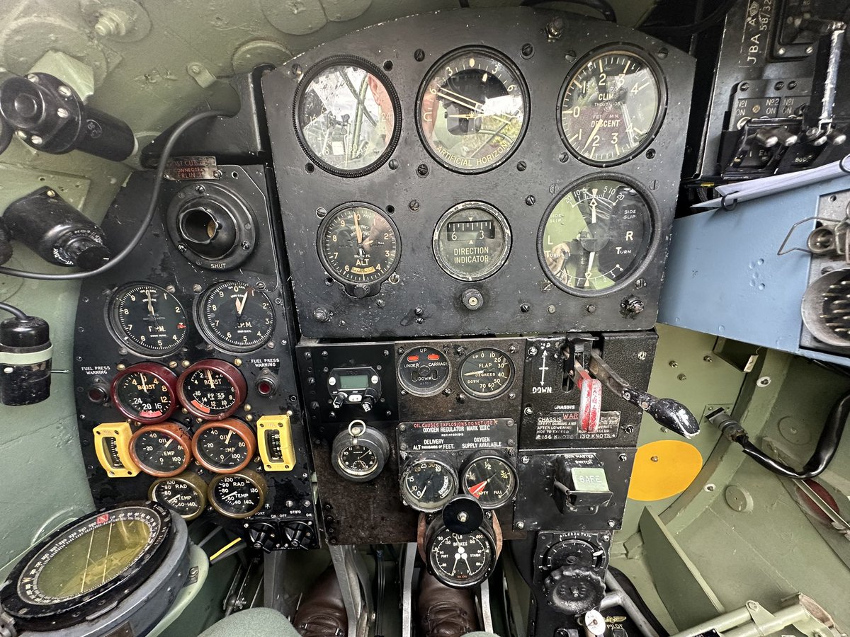 RogNic91's tweet photo. Guess which aircraft I was in today? https://t.co/daeUleLjU8