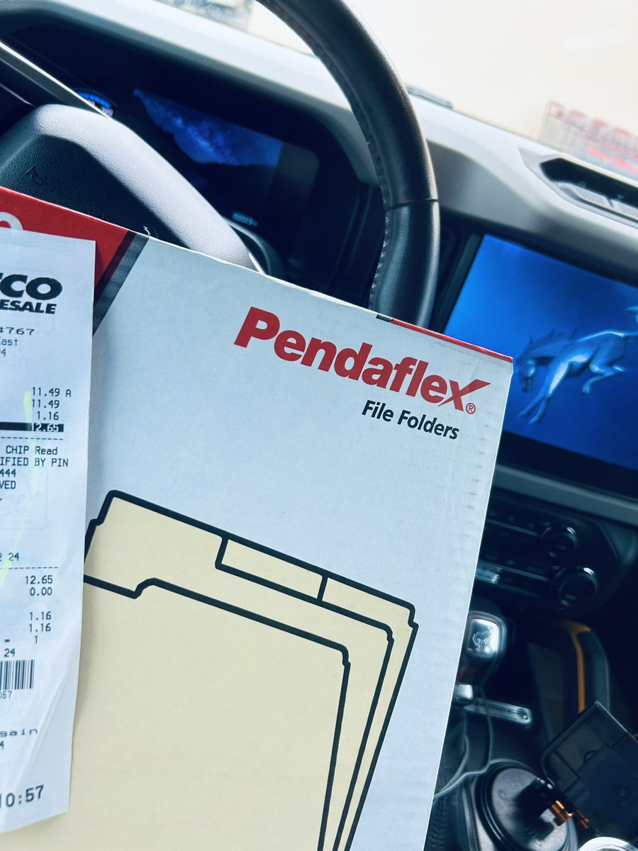 WorldWideLiveCE's tweet photo. Staff said they needed manila folders so I rolled thru @Costco Business in Fife to a packed house. Entire check-out line waved me forward with my single item &amp; my faith in humanity has been temporarily restored. #BeTheChange #ActsOfKindness https://t.co/XM5YMDgprD