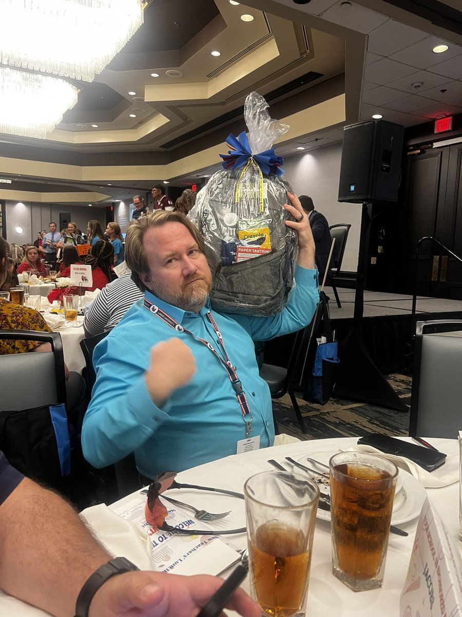 coach_kenney's tweet image. Backpack Guy! #CCISDMVT