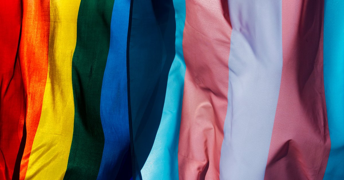 solmecke's tweet image. #AfD-Politiker Peter Junker hat nach seiner Rede auf dem AfD-#Parteitag nun eine Anzeige am Hals. Queers bezeichnete er in der Rede als "Staatlich geduldete Kinderf***er". Ich bin mir ziemlich sicher vor wem (oder was) man Kinder eher schützen sollte.