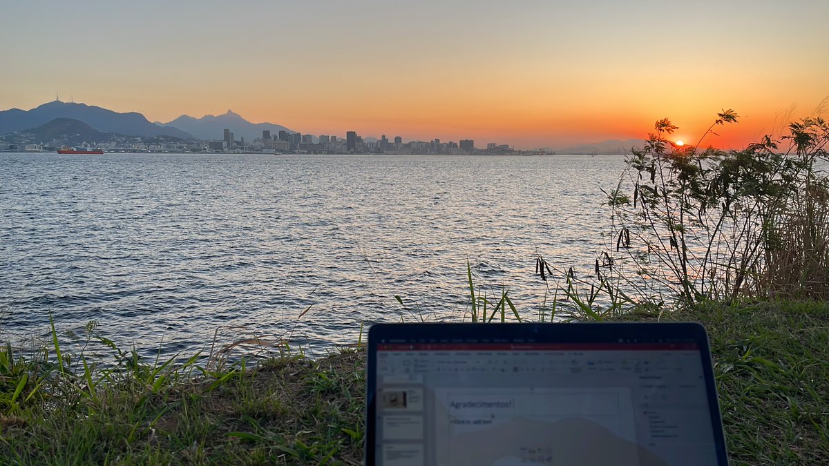 Last week, I had the delightful opportunity to present at the Reunião de Antropologia do Mercosul in Brazil. It was heartwarming to see familiar faces and forge new connections. I can't wait to return to the beautiful campus where the event took place <a href="/uff_br/">UFF</a> #RAM