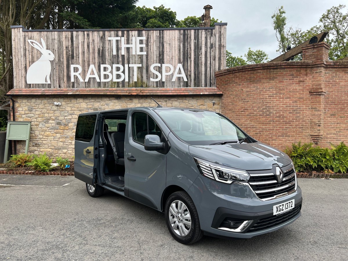Fleet4U are delighted to add another vehicle into Galgorm Collection’s fleet 🙌🚌 A new 9 seat Renault Trafic sourced from <a href="/ShelbourneMotor/">Shelbourne Motors</a> to be used at the wonderful <a href="/TheRabbitHotel/">The Rabbit Hotel & Retreat</a> have you been yet?? 💆‍♀️🪩 Thanks again for the business!