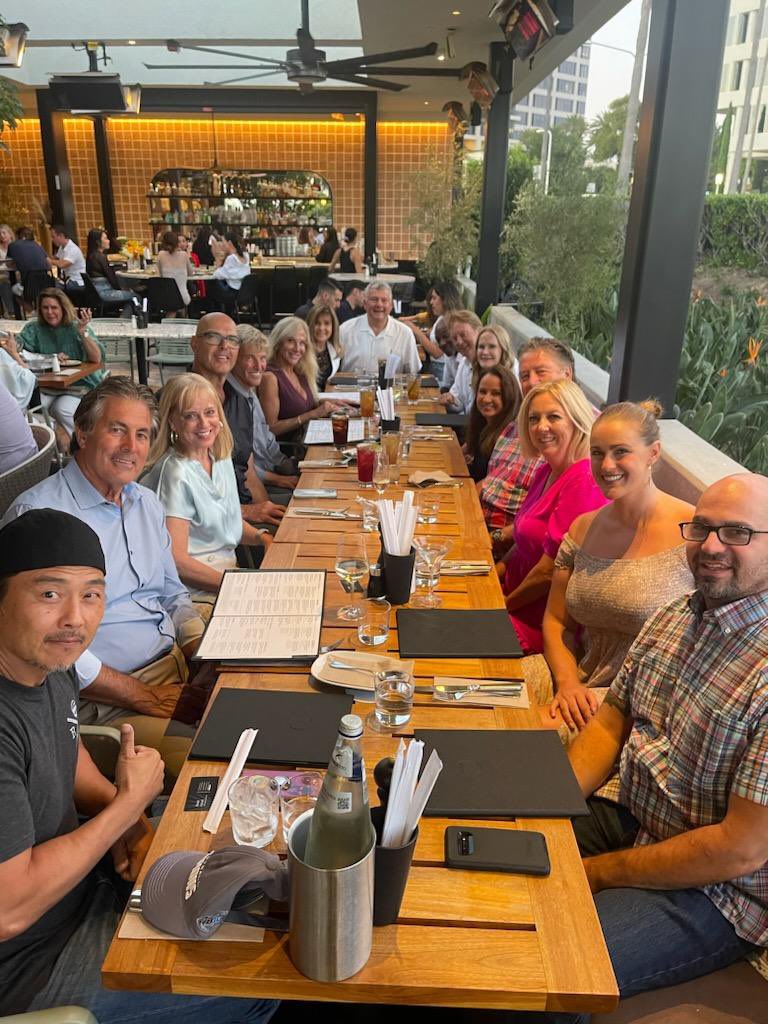 RomanGabriel3rd's tweet photo. Thanks to many from the @soldout41 Team for a great night of celebration @JOEYRestaurants @NewportBeach @RG_MenloCeo @attivogroup @ScottHamilton1 @enpforums @amystoody @leighsteinberg #waynesmith @FerragamoVince @DrPhillipYoo @BrentVargas #jenniferannes https://t.co/Jmzrm4xHvR